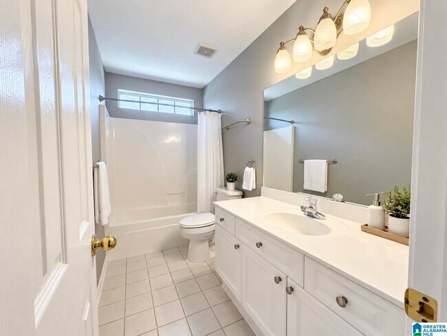 Building Photo - 1231 Wilkerson Cir