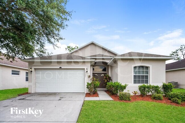 Primary Photo - 4693 Huron Bay Cir