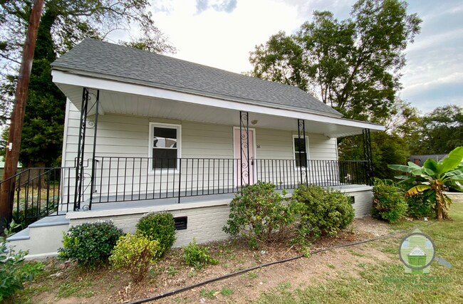 Primary Photo - 16 Smith St