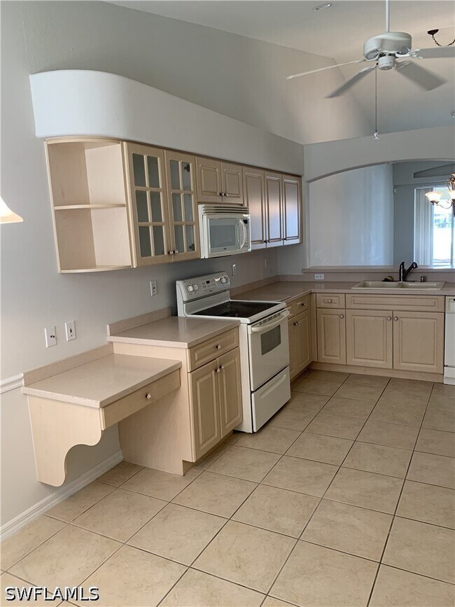 Building Photo - 8148 Tauren Ct
