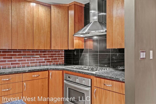 Building Photo - 1 br, 2 bath House - 1335 14 Avenue Ste 200