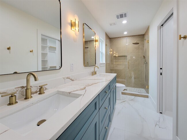 Building Photo - 20223 Laurel Lock Dr