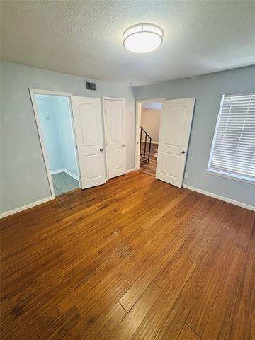 Building Photo - 3121 Park Ln