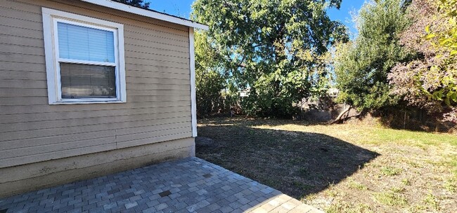 Building Photo - Charming 2 Bedroom 1 Bath Home in Vallejo ...