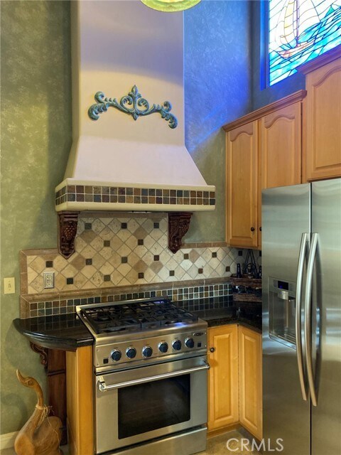 Building Photo - 231 Avenida Princesa