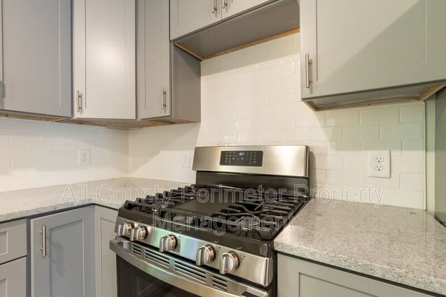 Building Photo - 243 Timber Creek Ln SW