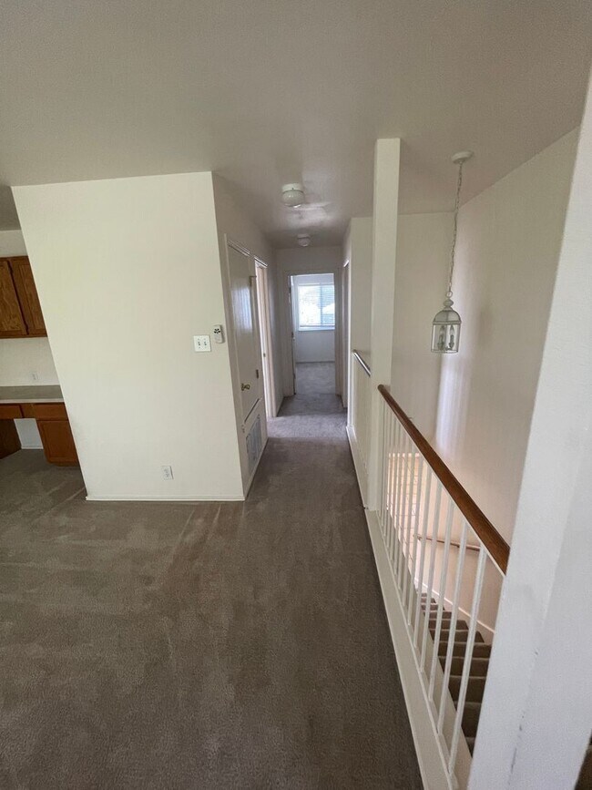 Building Photo - 1403 Diamond Bluff
