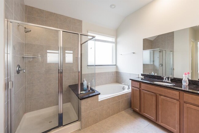 Building Photo - 27026 Soapstone Terrace Ln
