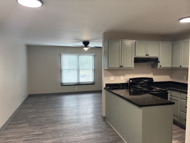 Building Photo - Camden Pointe Apartments