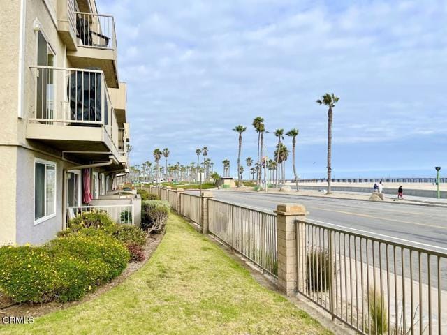 Building Photo - 343 E Surfside Dr