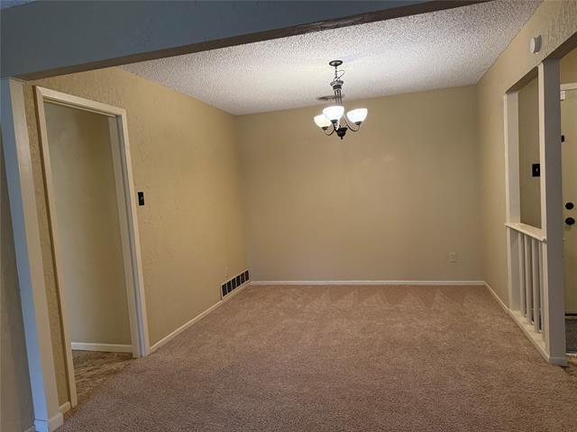 Building Photo - 3225 Westchester Dr