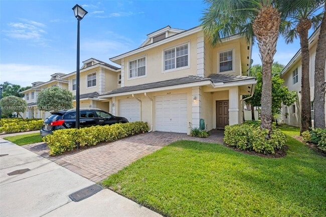 Primary Photo - 3019 NW 30th Ave