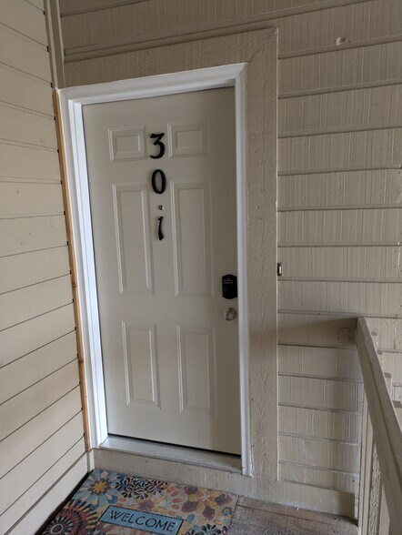 Unit 301 - 4070 S Atchison Way