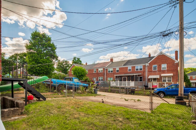 Building Photo - 710 Edmondson Ave