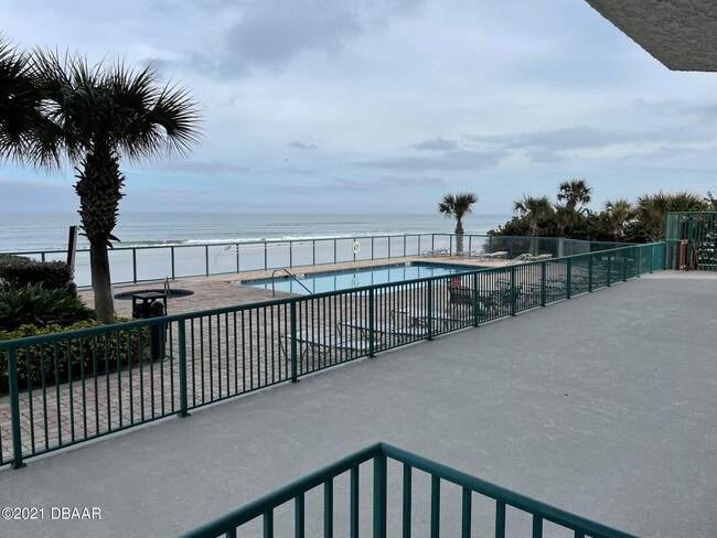 Building Photo - 2055 S Atlantic Ave