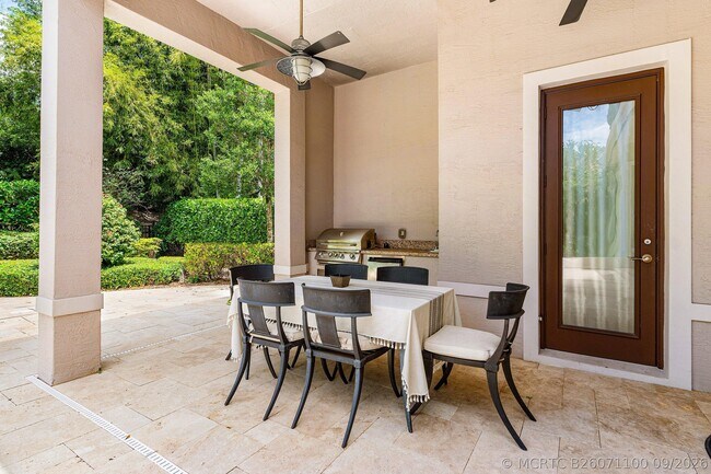 Building Photo - 12121 Sunnydale Dr