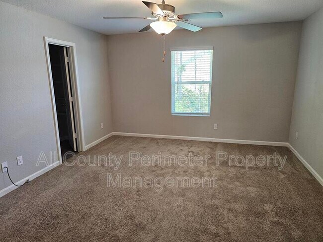 Building Photo - 303 Augusta Woods Dr
