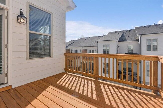 Building Photo - 4317 Parkside Pl