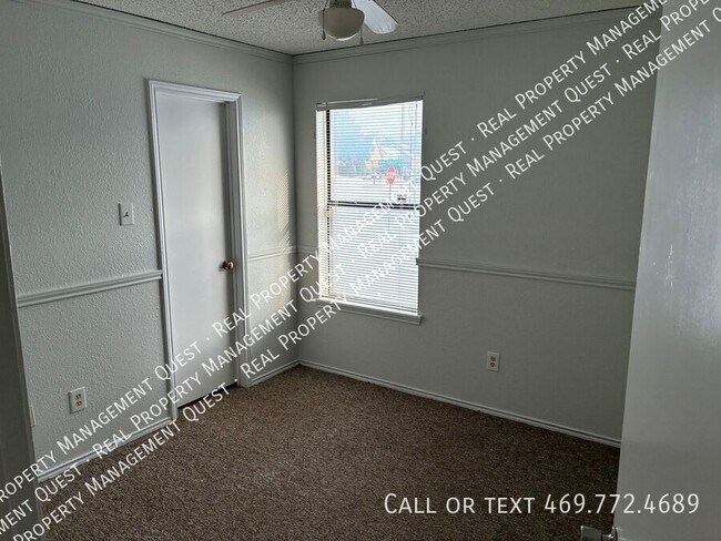 Building Photo - 6759 Mountain Cedar Ln