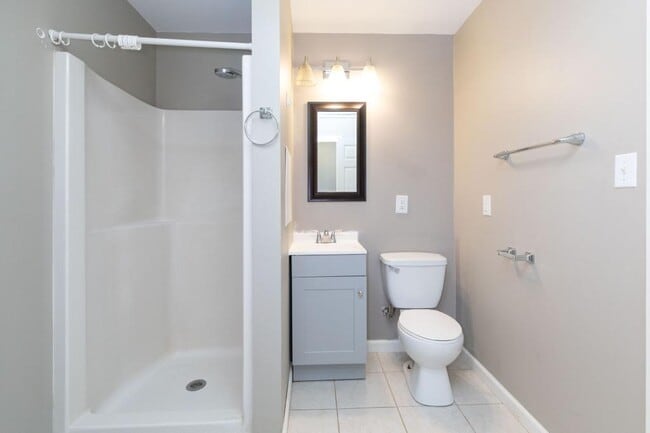 Building Photo - 43 Kennedy Rd