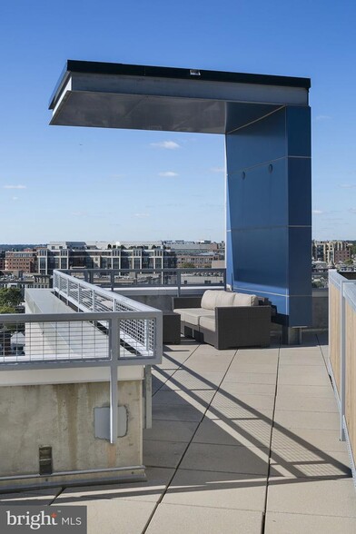 Building Photo - 929 Florida Ave NW