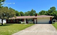 Building Photo - 8769 Lilac Ln