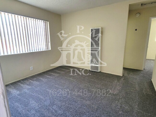 Interior Photo - Penn Mar Ave 3850