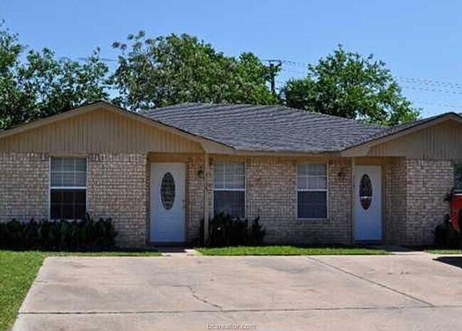 Building Photo - 1135 Georgia St