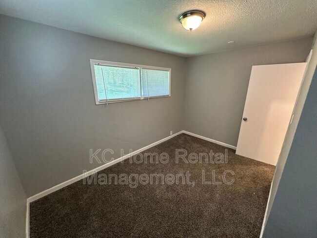 Building Photo - 11411 Bristol Terrace