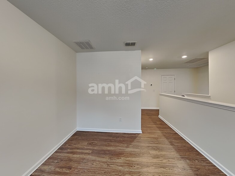 Building Photo - 171 E Jayce Way