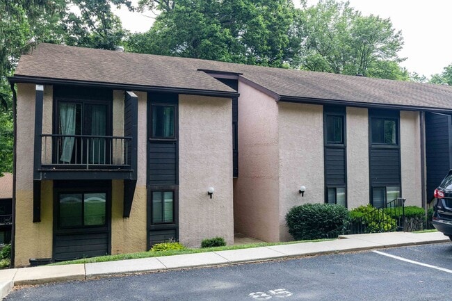 Building Photo - Spacious 3 Bedroom, 2 Bath Condo in Unionville-Chadds Ford School District