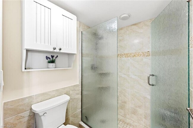 Building Photo - 9415 Gulf Shore Dr