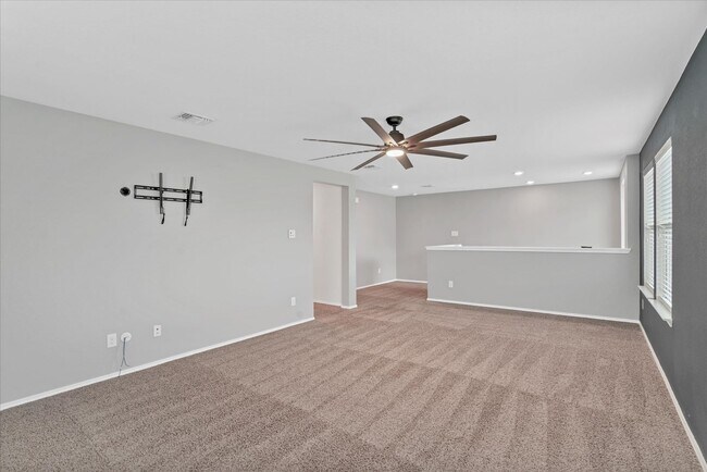 Building Photo - 222 Culebra Dr