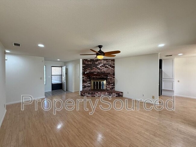 Building Photo - 1444 Snead Ct