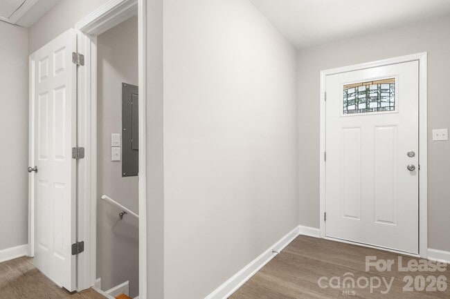 Building Photo - 11805 Harrisburg Rd