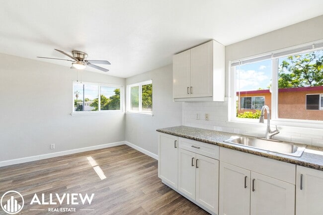 Building Photo - 3407 W Olinda Ln