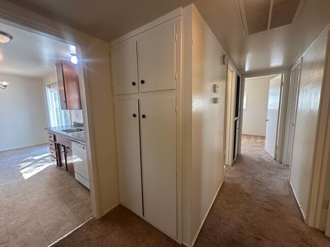 Building Photo - Three Bedroom Two Bathroom Home with Yard