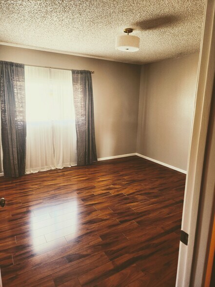 Bedroom 2 - 131 Montana St