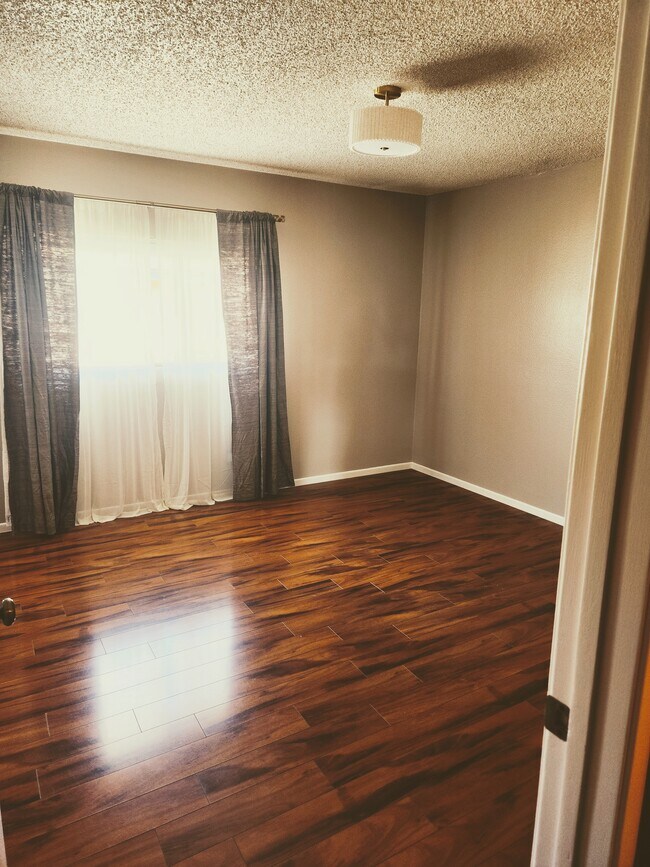 Bedroom 2 - 131 Montana St