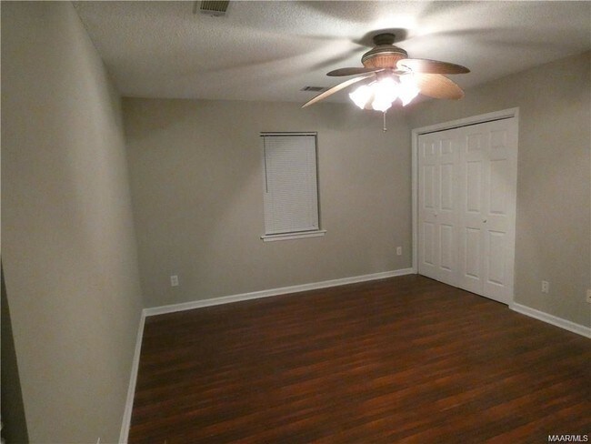Building Photo - 456 Forest Park Dr