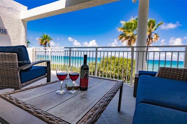 Building Photo - 117 Ocean Key Way