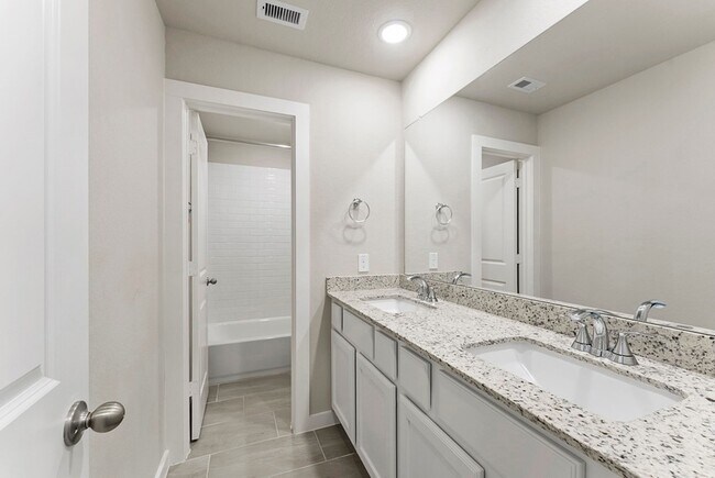 Building Photo - 421 Soapberry Tree Ct