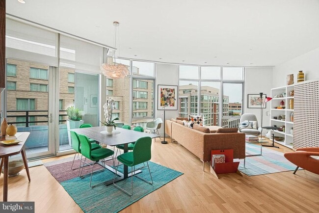 Building Photo - 1177 22nd St NW