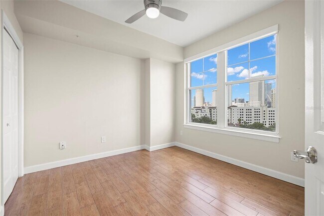 Building Photo - 345 Bayshore Blvd