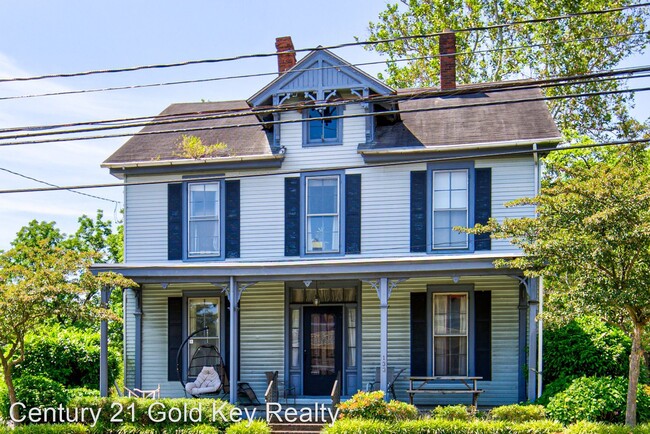 Primary Photo - 3 br, 1.5 bath House - 133 West Main Street