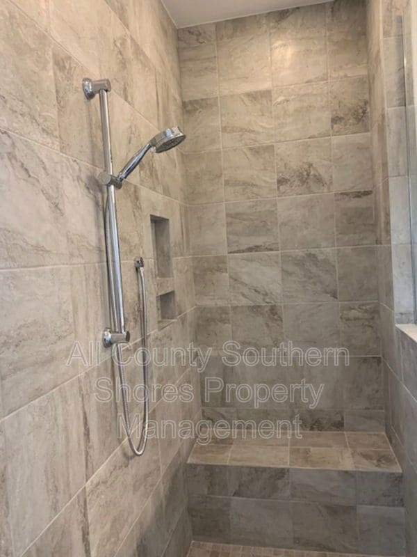 Building Photo - 1005 Pochard Dr