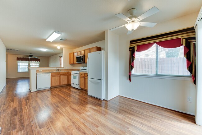 Building Photo - 6129 Lone Prairie Way