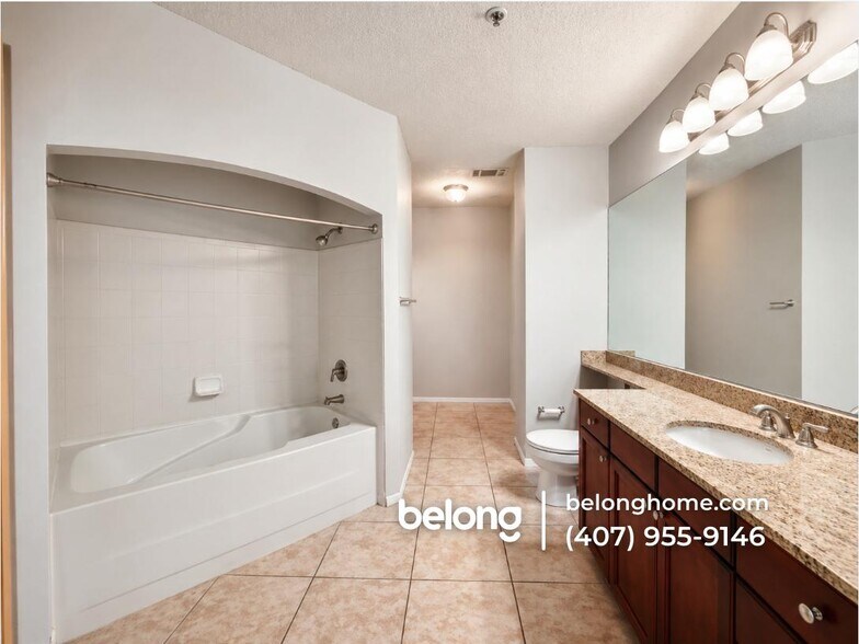 Building Photo - 107 Vista Verdi Cir