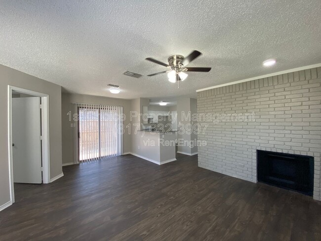 Building Photo - 6706 Crestmont Ct