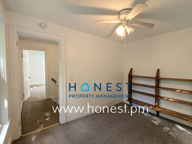 Building Photo - 41 Windsor St